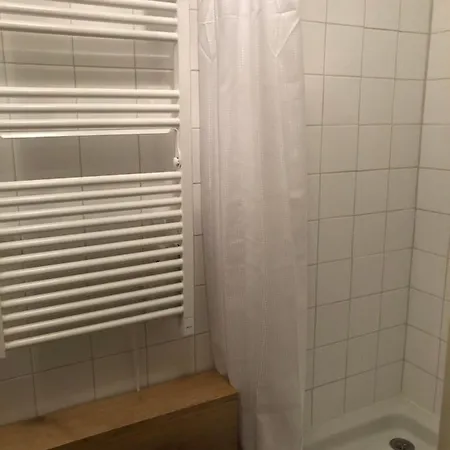 6 Personnes Aux 2 Alpes, Au Pied Des Pistes - Wi-fi, Parking Gratuit, Terrasse Vue Sur Jardin Lägenhet