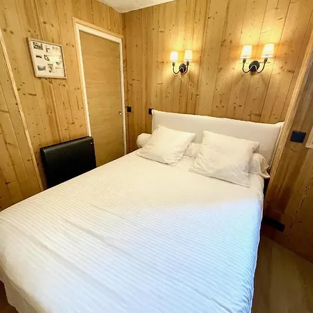 6 Personnes Aux 2 Alpes, Au Pied Des Pistes - Wi-fi, Parking Gratuit, Terrasse Vue Sur Jardin Apartment Les Deux Alpes